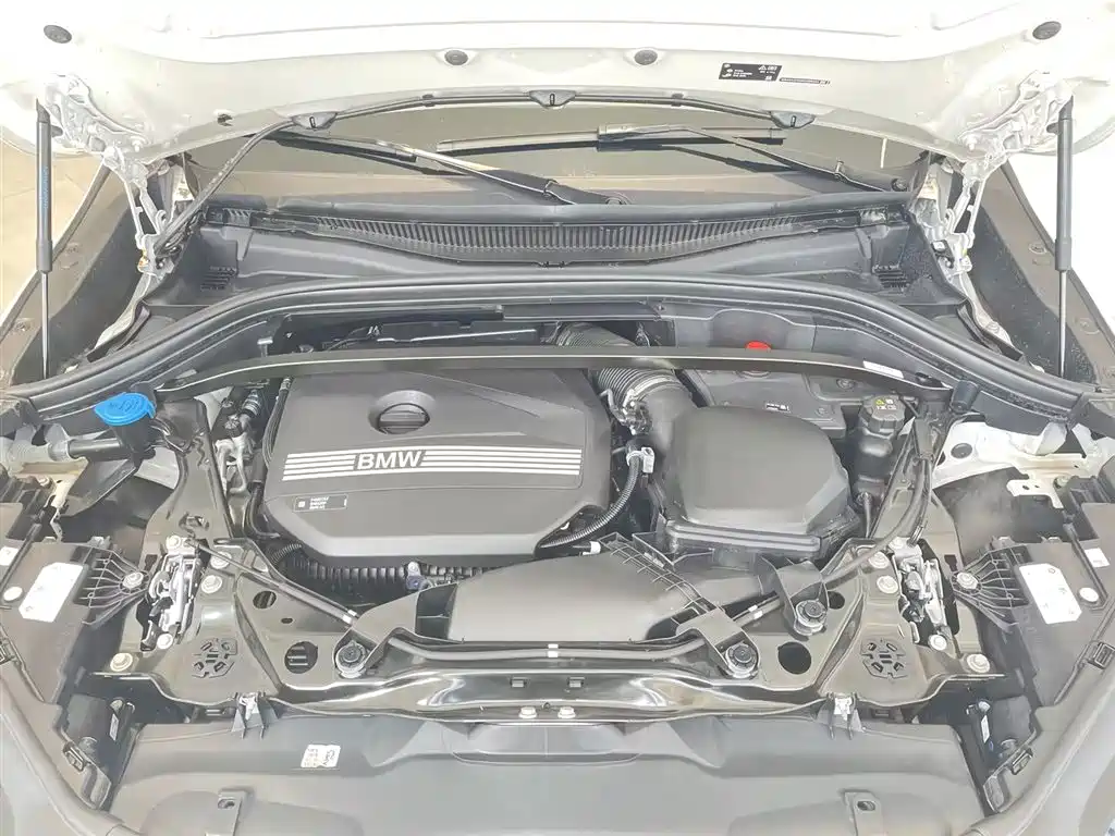 BMW X2 2025 — фото 13
