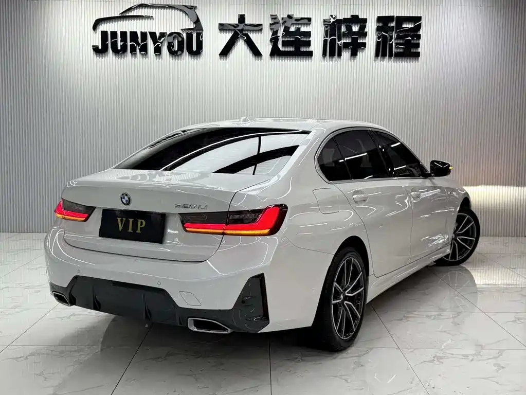 BMW 3 Series 2022