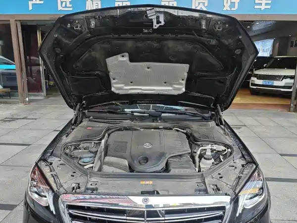Mercedes-Benz S-Class 2020