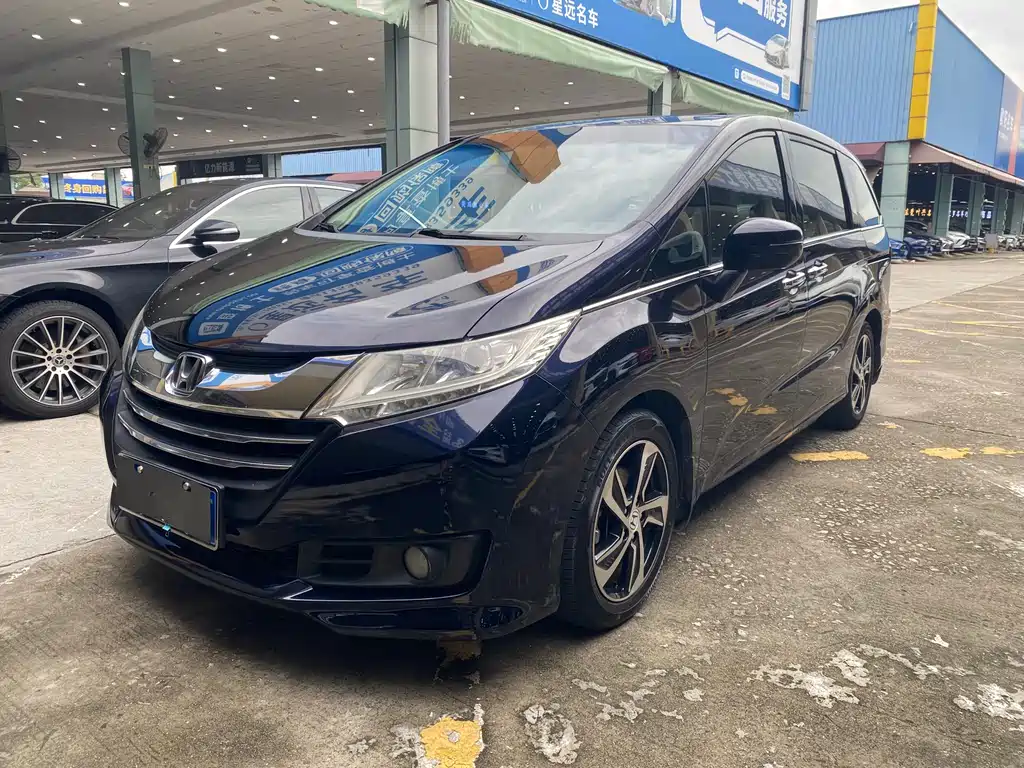 Honda Odyssey 2016