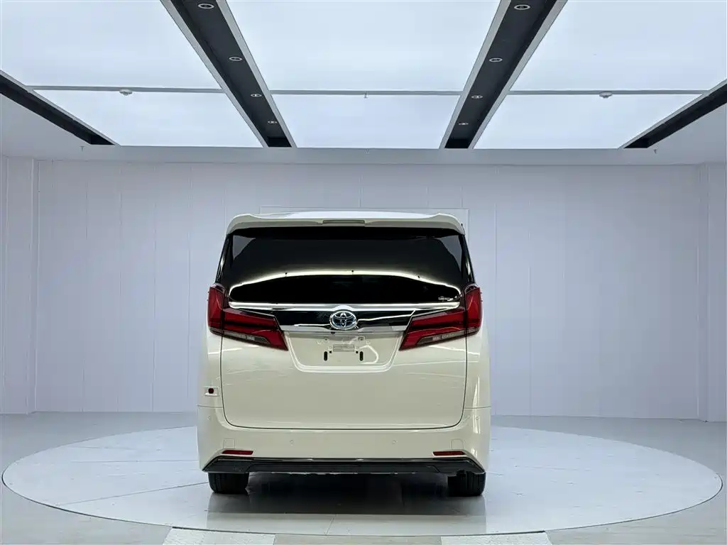 Toyota Alphard 2019 — фото 6