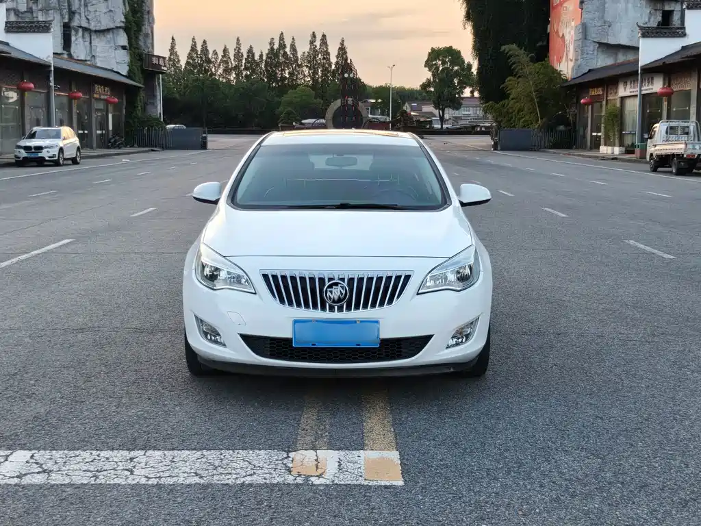 Buick Excelle 2015