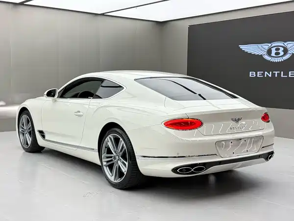 Bentley Continental 2024