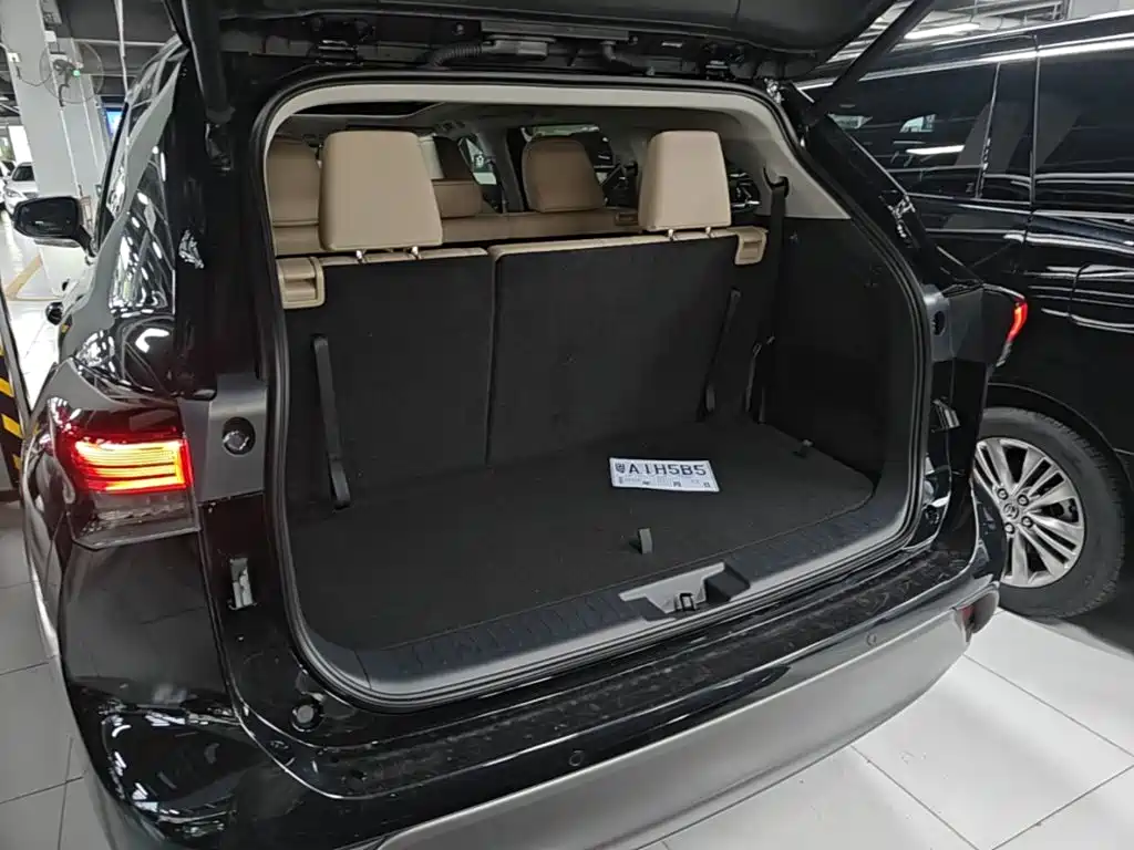 Toyota Highlander 2026 — фото 19