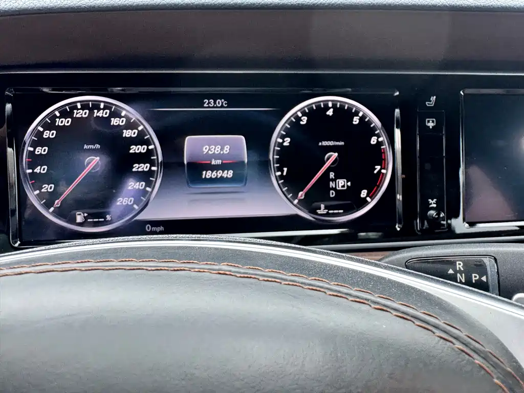 Mercedes-Benz S-Class 2014 — фото 16
