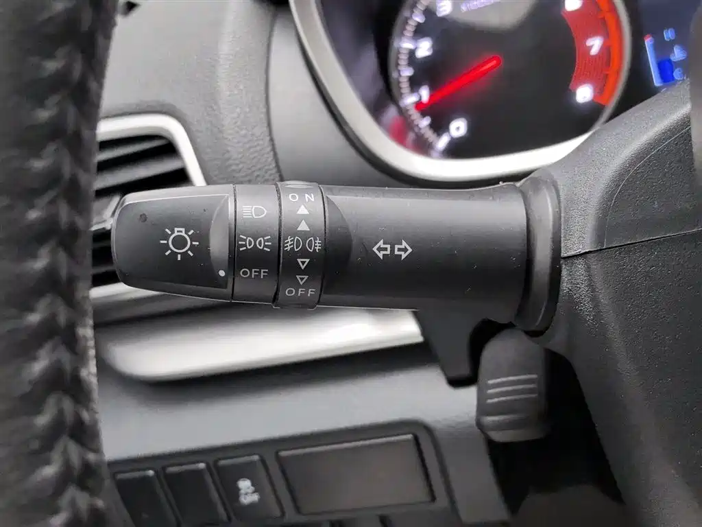 Mitsubishi Eclipse Cross 2019 — фото 21