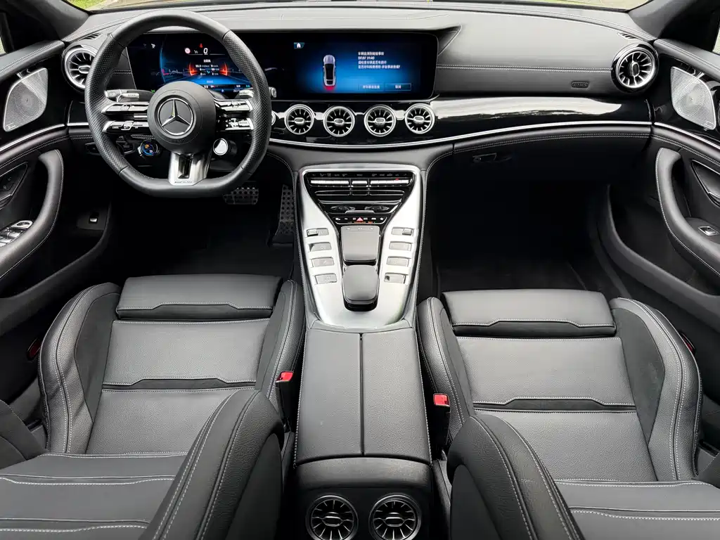 Mercedes-Benz AMG GT 2025 — фото 7