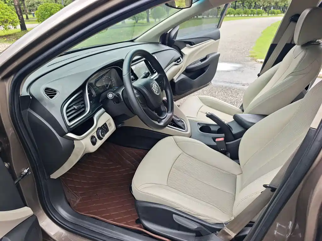Buick Excelle 2017 — фото 15