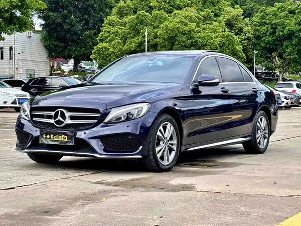 Mercedes-Benz C-Class 2017
