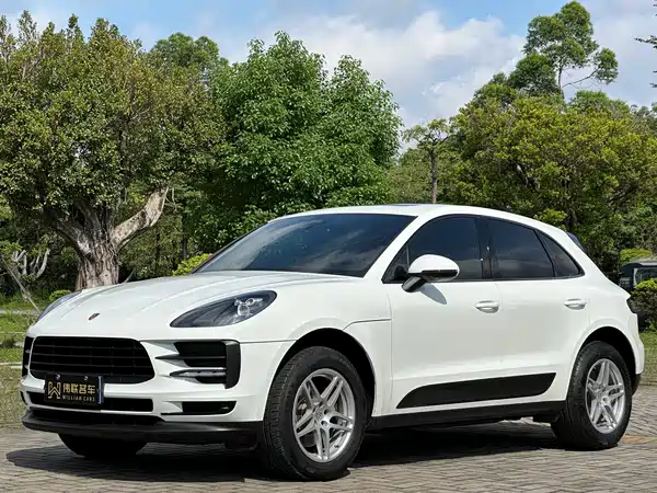 Porsche Macan 2020