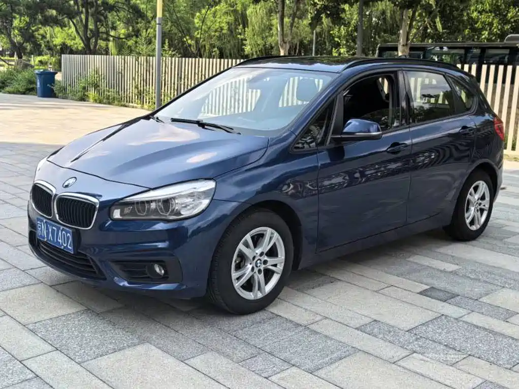 BMW 2 Series Station Wagon 2016 — фото 1