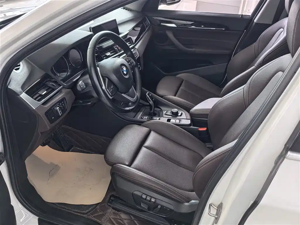 BMW X1 2019 — фото 17