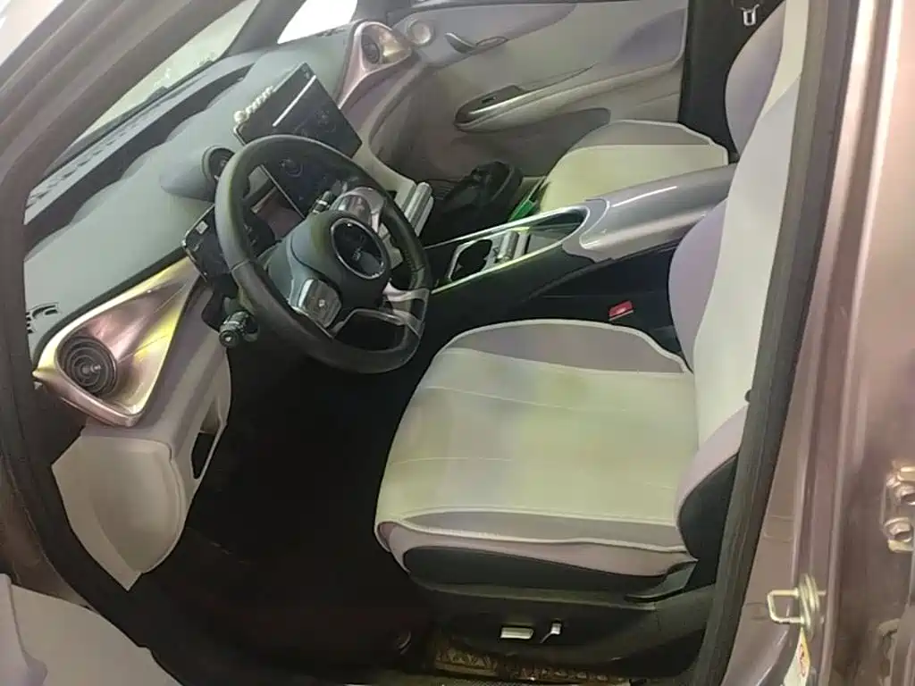 BYD Dolphin 2022 — фото 15