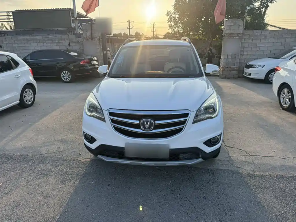 Changan CS35 2018 — фото 24