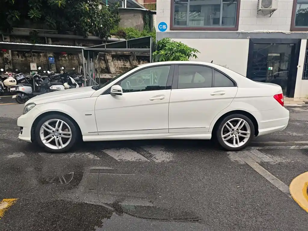 Mercedes-Benz C-Class 2014