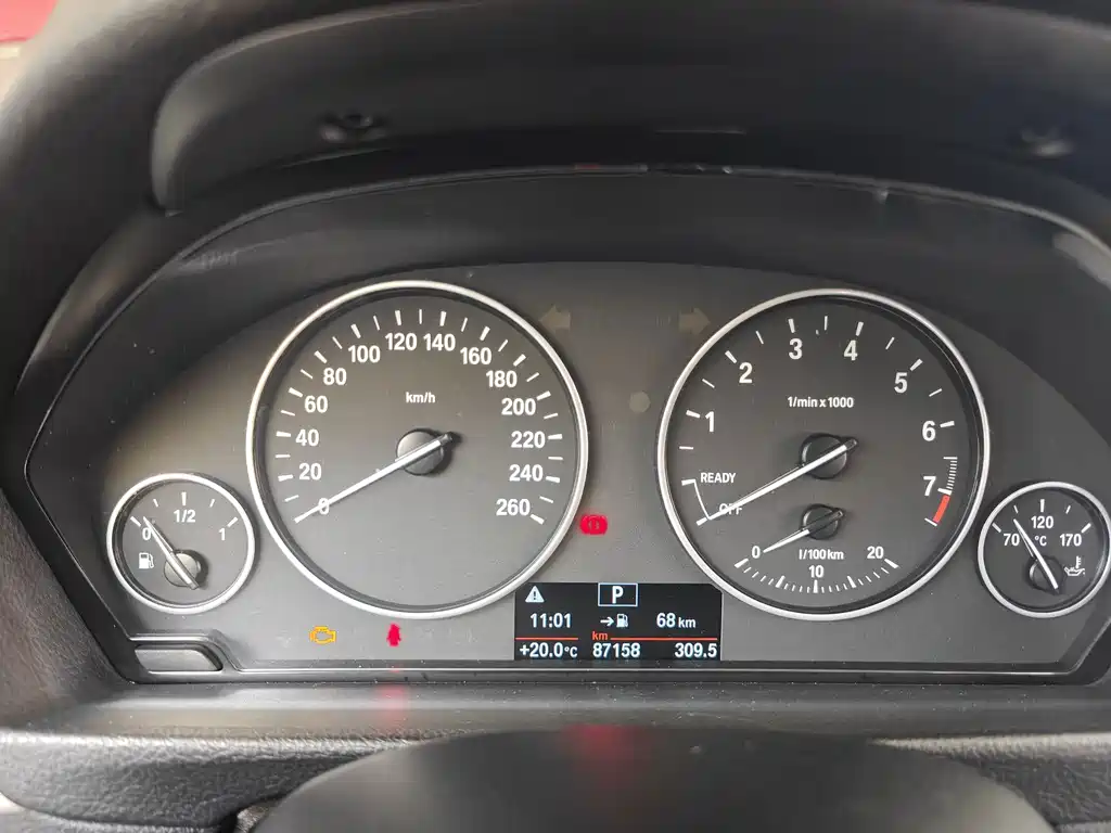 BMW 3 Series 2015 — фото 20