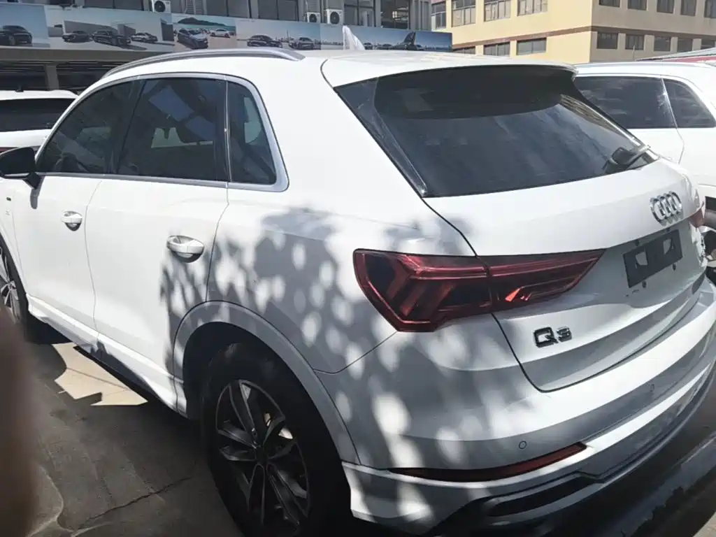 Audi Q3 2023