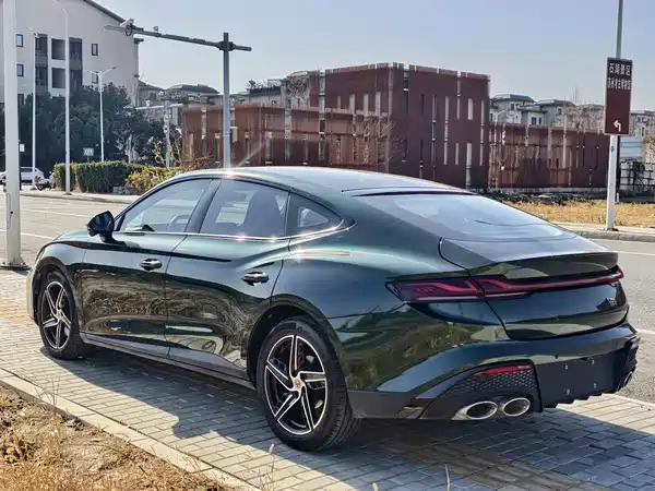 MG MG7 2023