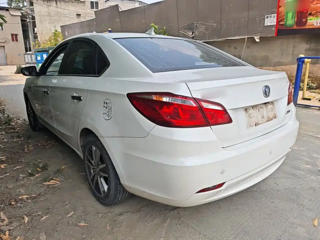 Changan Eado 2016
