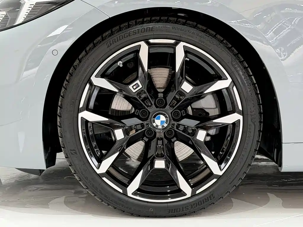 BMW 4 Series 2024 — фото 11