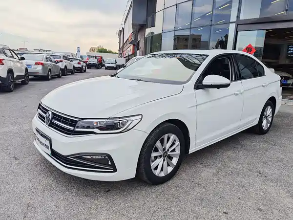 Volkswagen Bora 2021