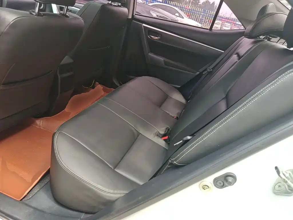Toyota Levin 2018 — фото 17