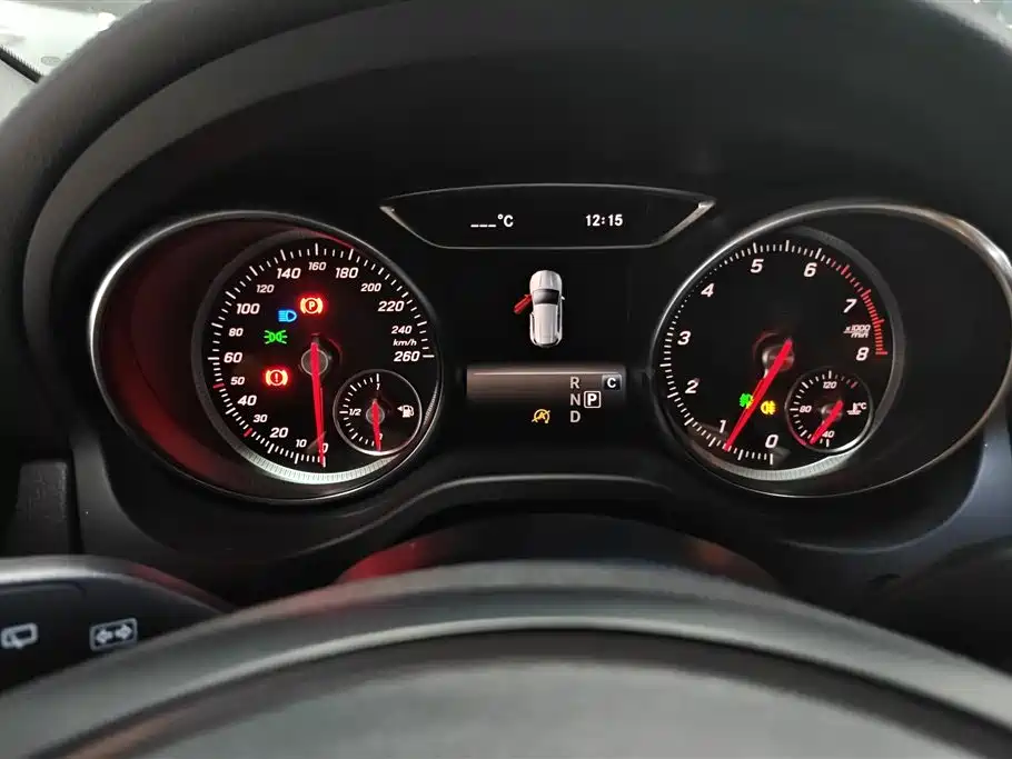 Mercedes-Benz GLA 2018 — фото 14