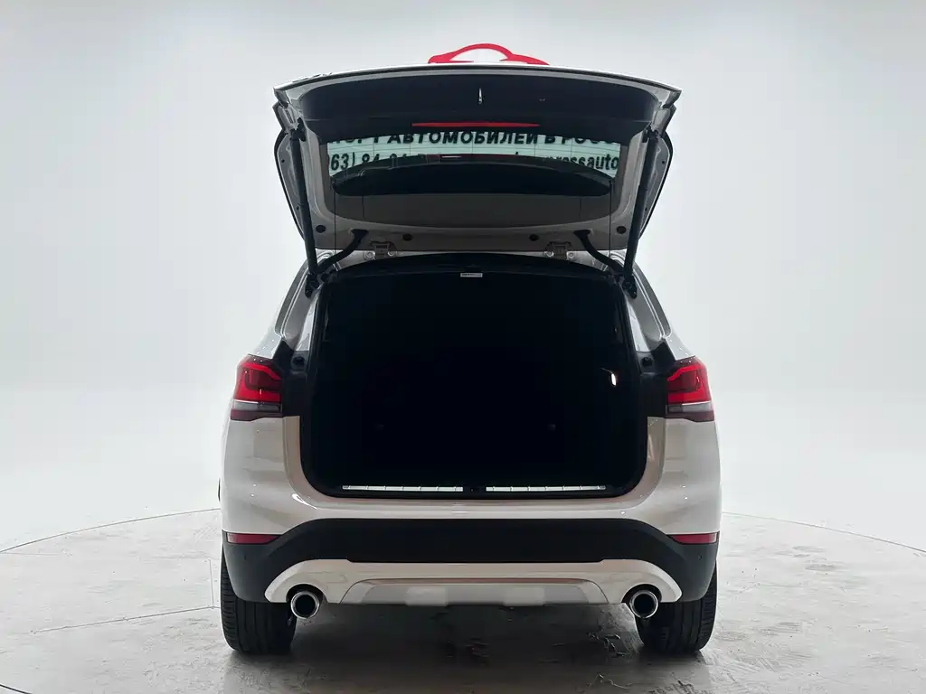 BMW X1 2022 — фото 9