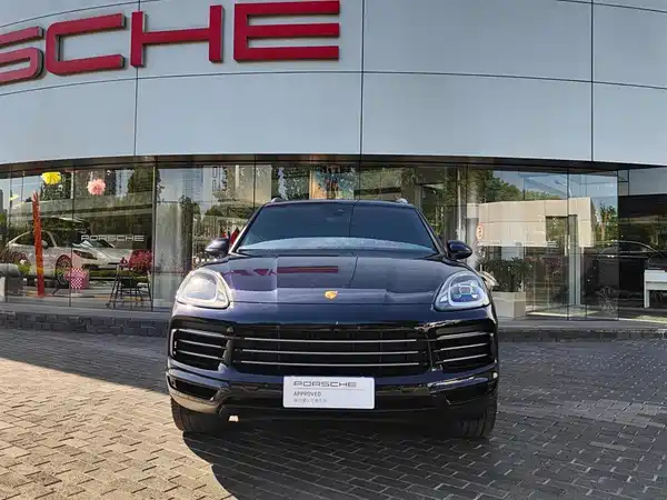 Porsche Cayenne 2021