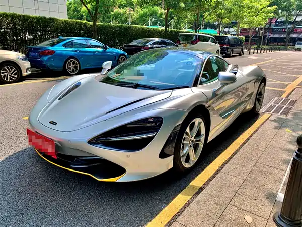 McLaren 720S 2018