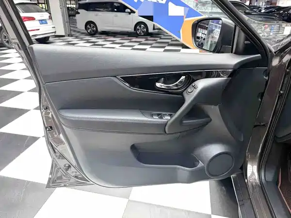 Nissan X-Trail 2023