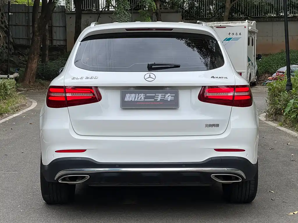 Mercedes-Benz GLC 2018 — фото 11