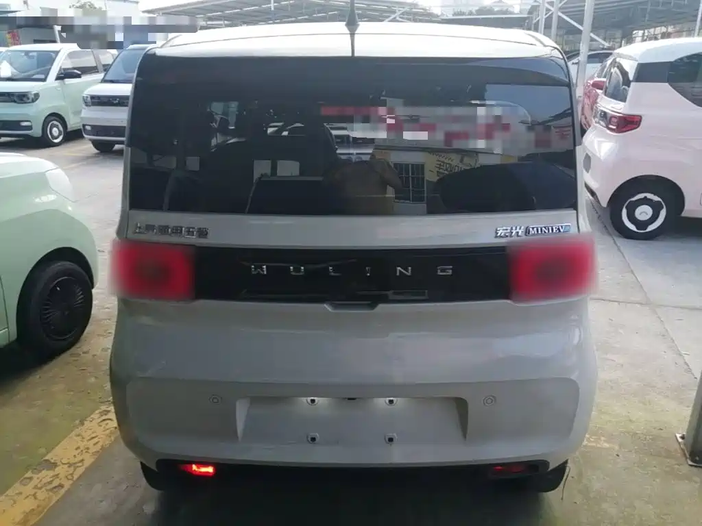 Wuling MINIEV 2023