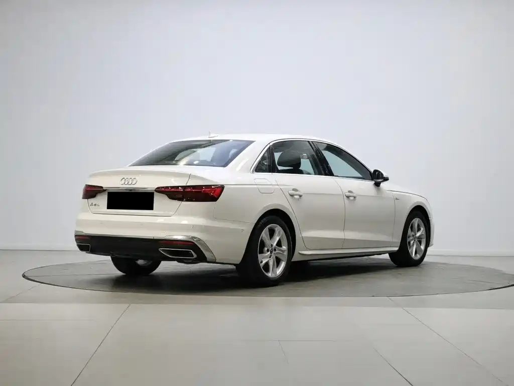 Audi A4L 2020 — фото 4