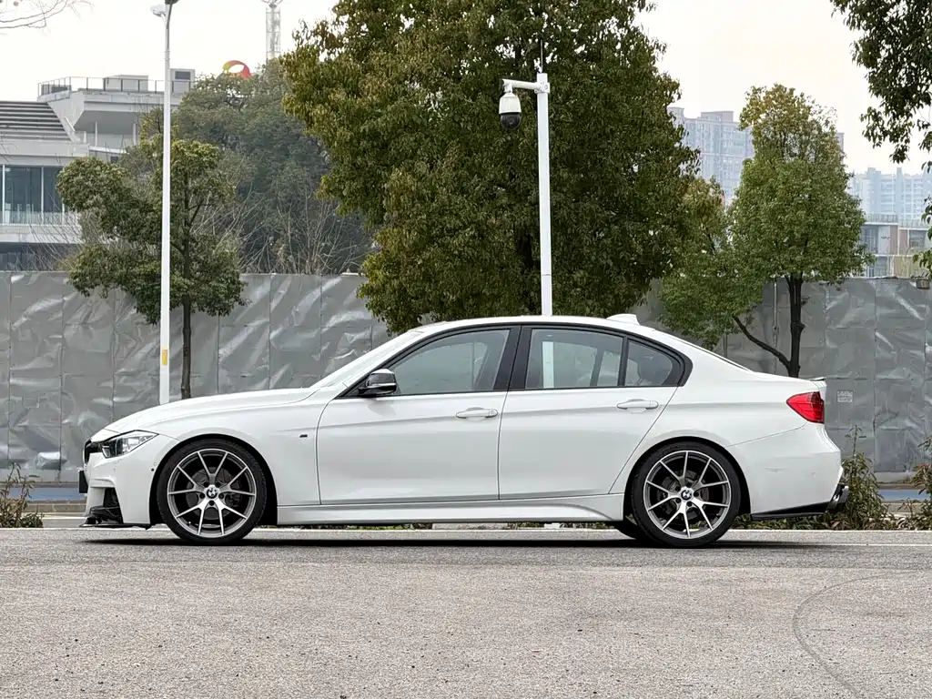 BMW 3 Series 2015 — фото 3