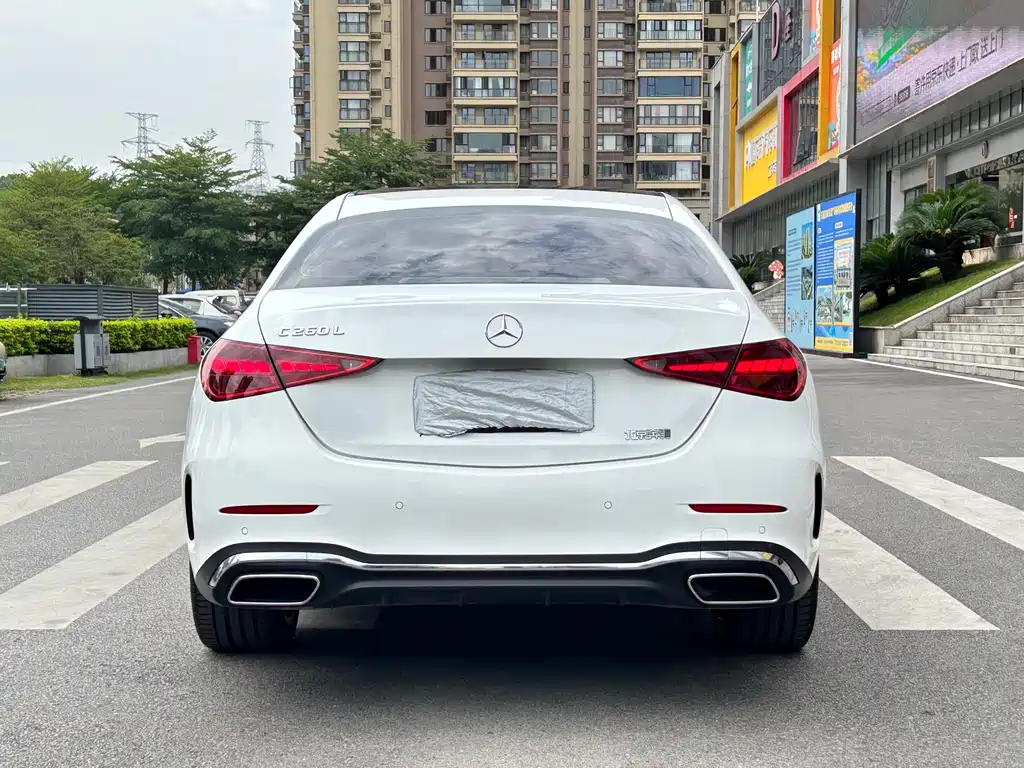 Mercedes-Benz C-Class 2023 — фото 5