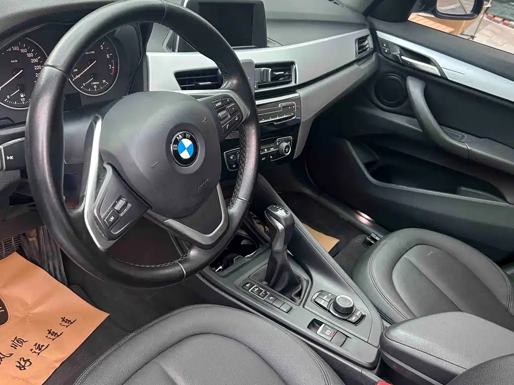BMW X1 2017 — фото 4