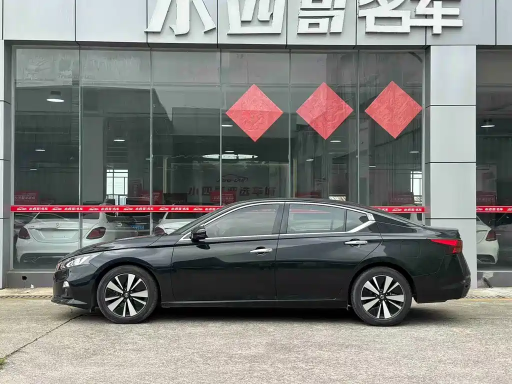 Nissan Teana 2021 — фото 3