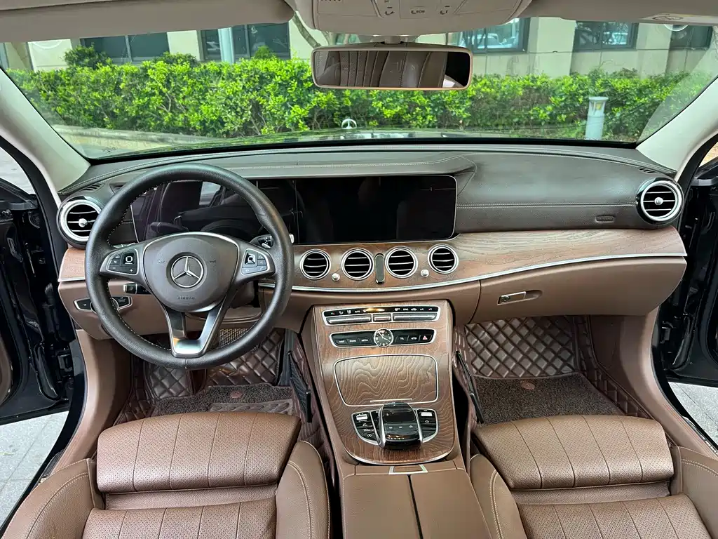 Mercedes-Benz E-Class 2018