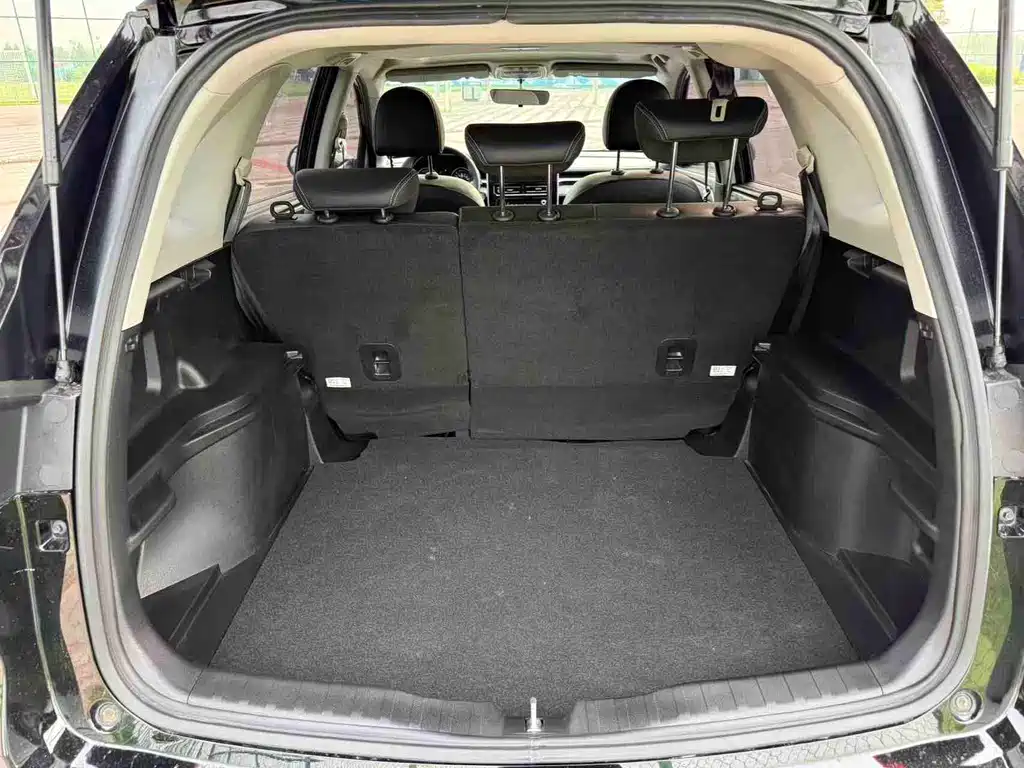 Haval M6 2023 — фото 10