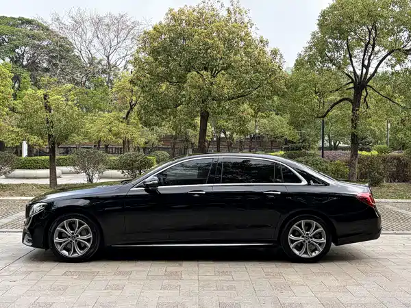 Mercedes-Benz E-Class 2020