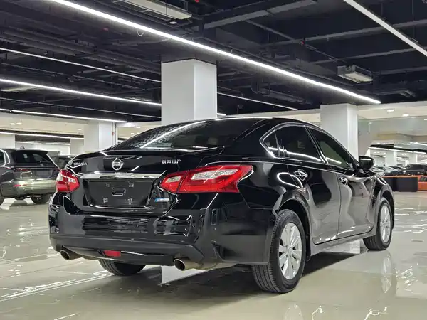 Nissan Teana 2018