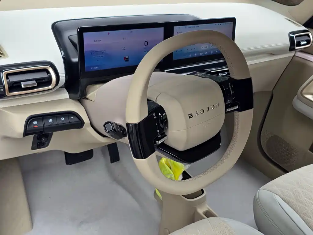 Baojun KiWi EV 2024 — фото 15