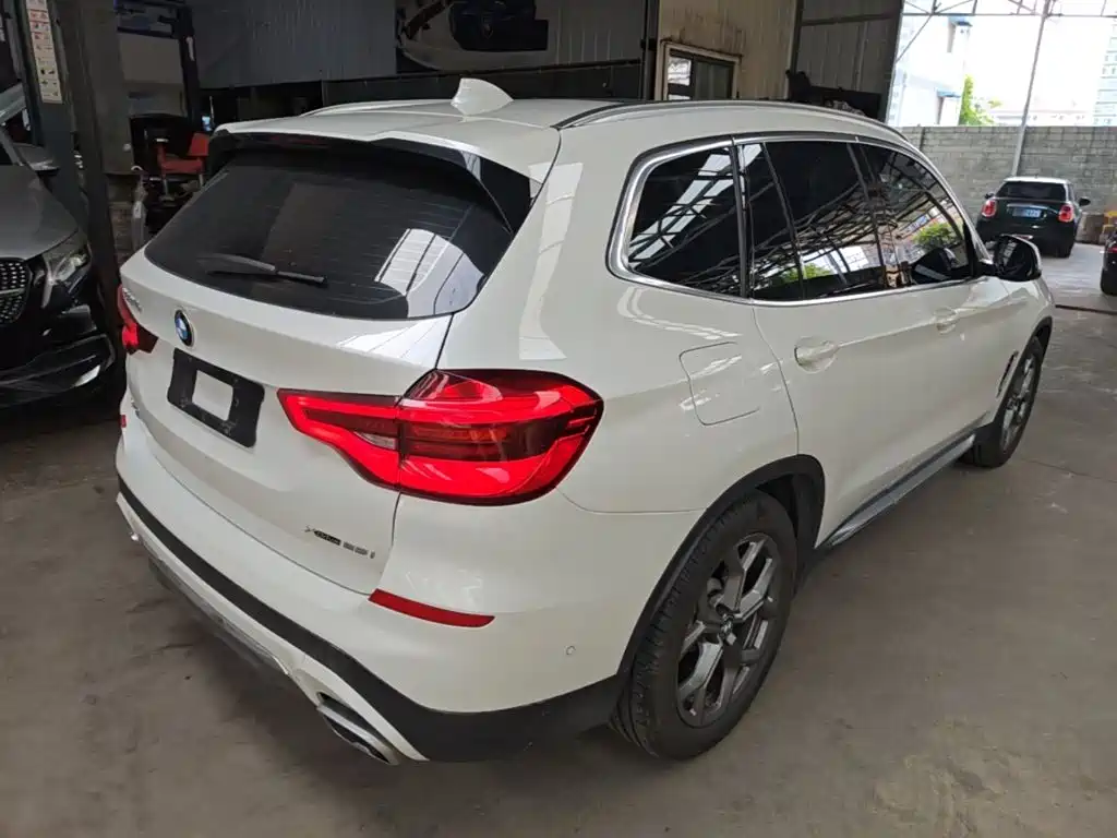 BMW X3 2021 — фото 7