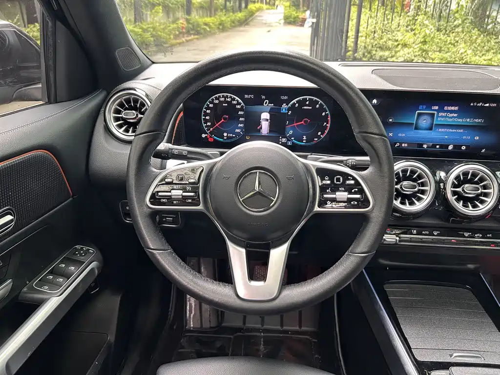 Mercedes-Benz GLB 2022 — фото 14