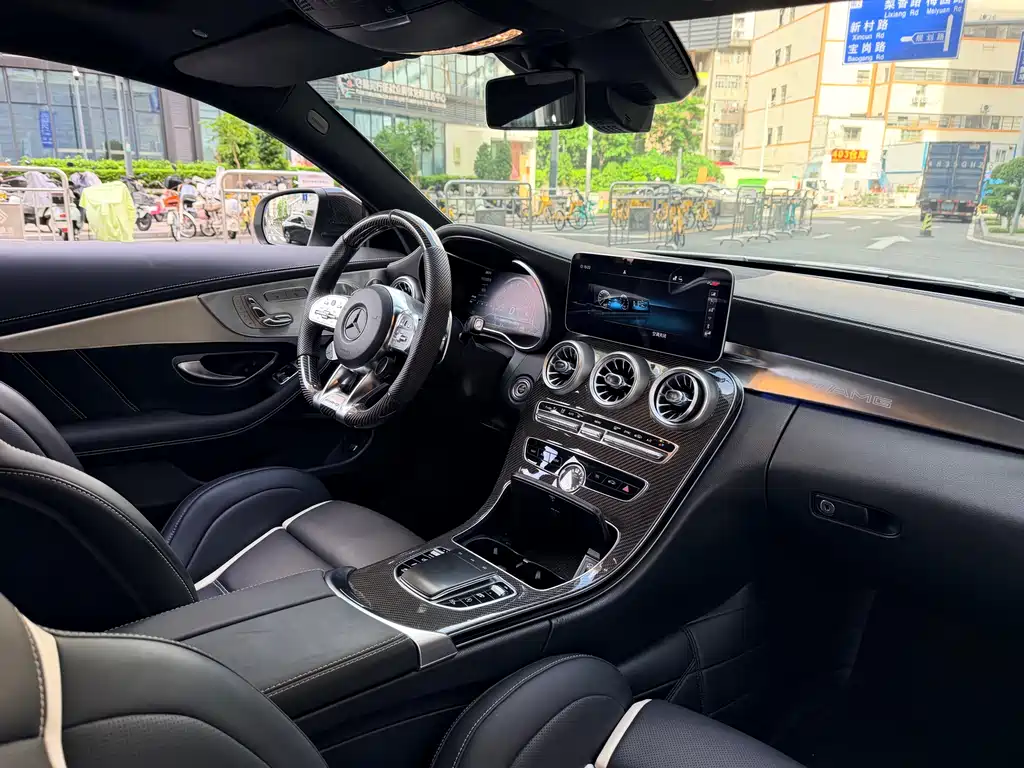 Mercedes-Benz C-Class AMG 2020 — фото 7