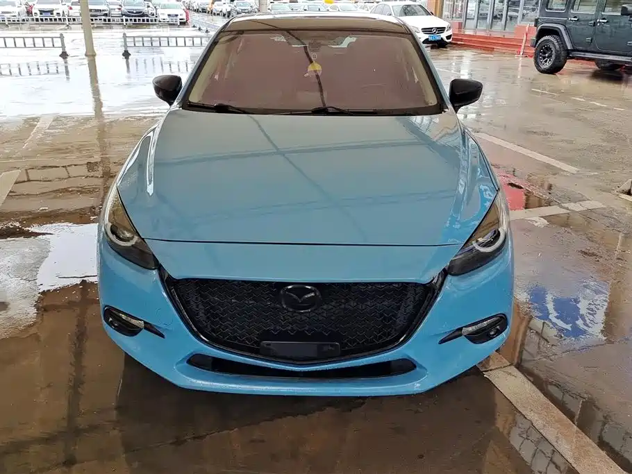 Mazda 3 Axela 2017 — фото 2