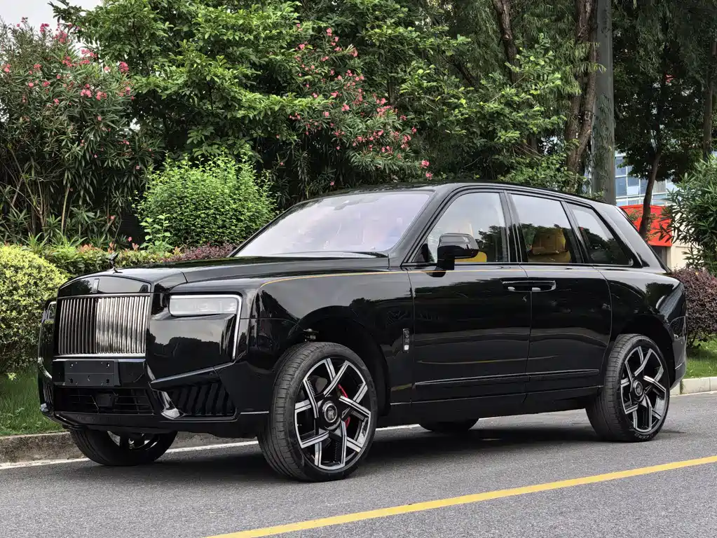 Rolls-Royce Cullinan 2026 — фото 5