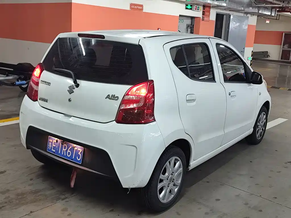 Suzuki Alto 2015 — фото 10