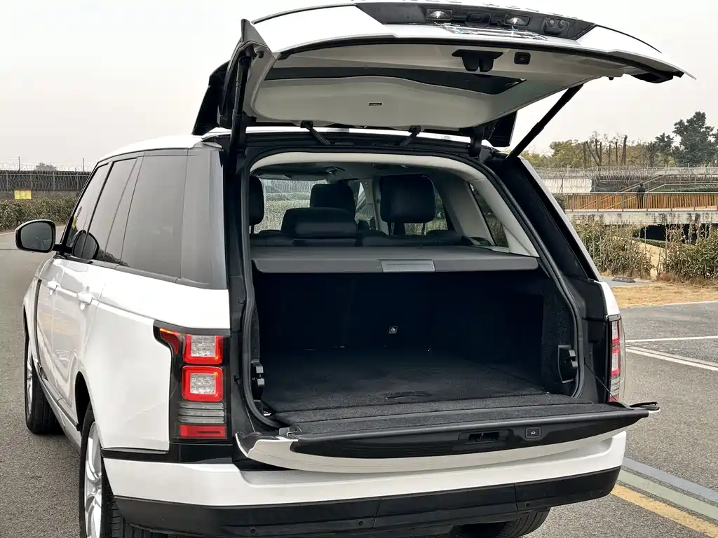 Land Rover Range Rover 2015 — фото 10